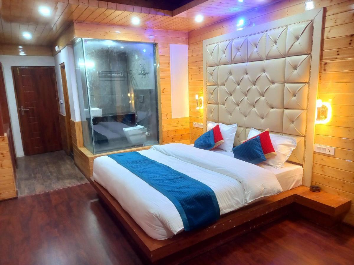 Humble Holiday Inn Kufri Simla Exterior photo