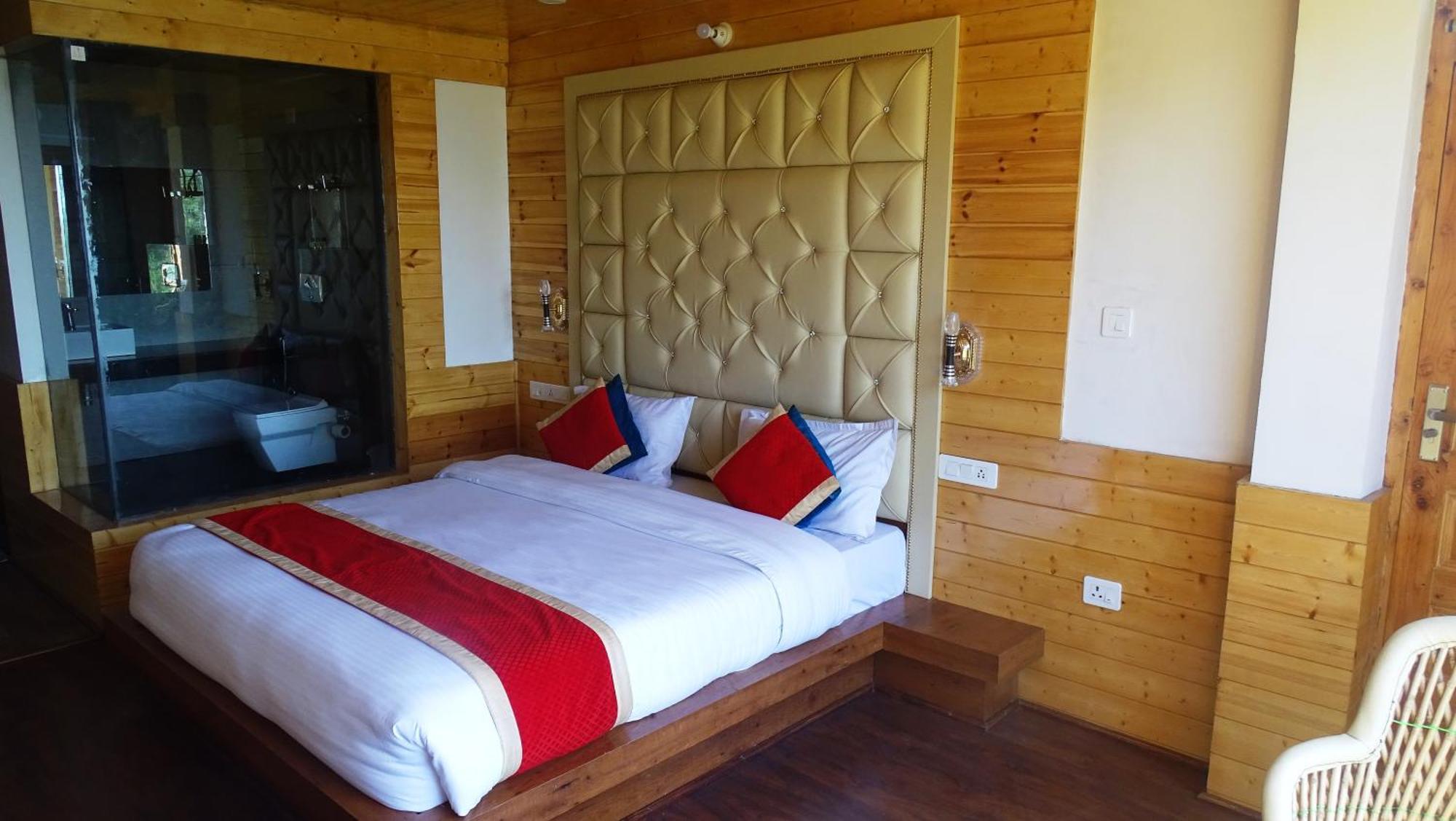 Humble Holiday Inn Kufri Simla Exterior photo